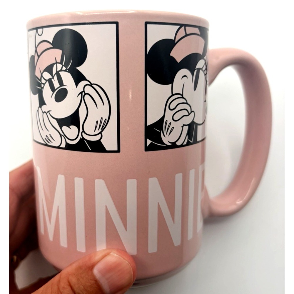 Zak Designs Disney Minnie Mouse 15 oz Ceramic Mug